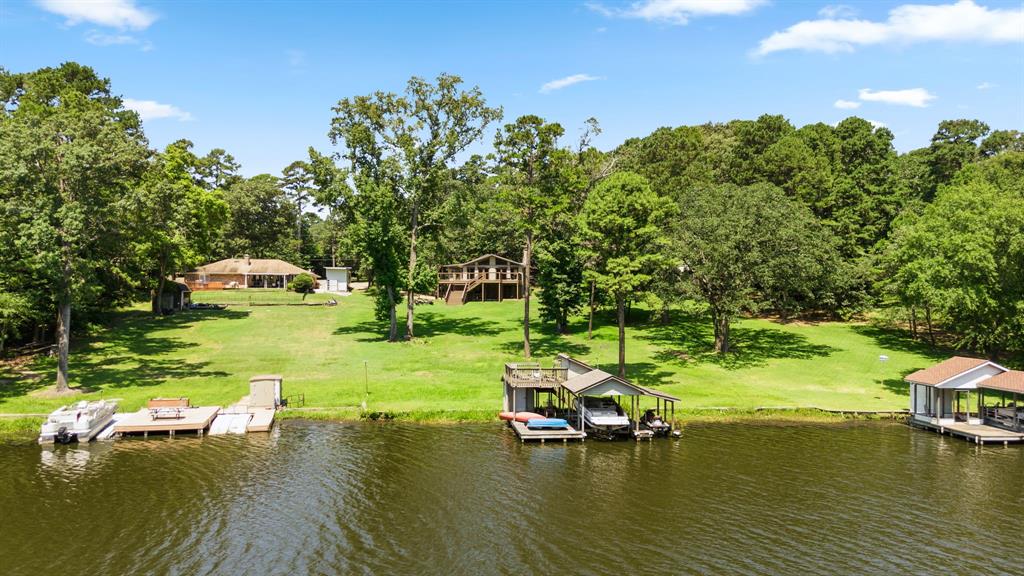 316 Oxbow Cove Property Photo 1