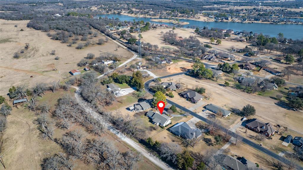 128 San Chez Drive Property Photo 3