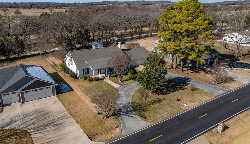 128 San Chez Drive Property Photo 4