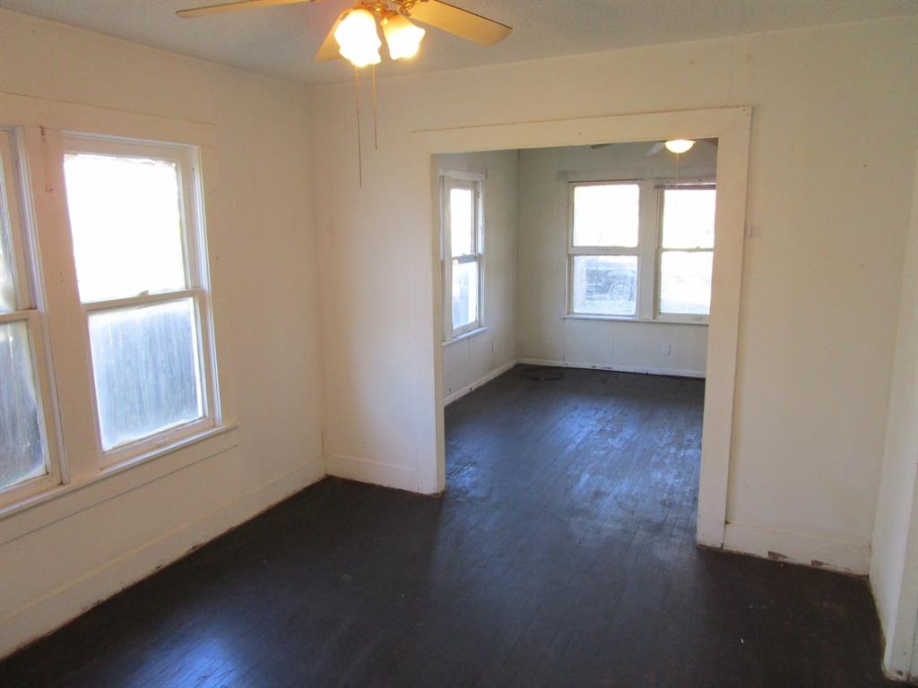 902 Lubbock Street Property Photo 14
