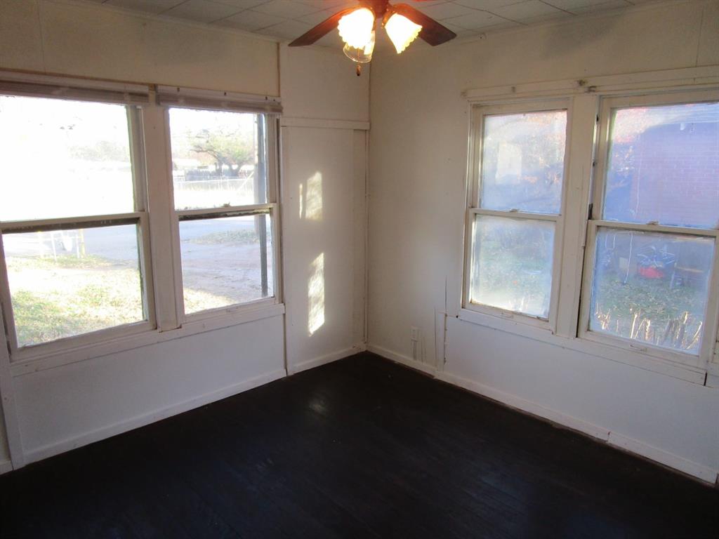 902 Lubbock Street Property Photo 15