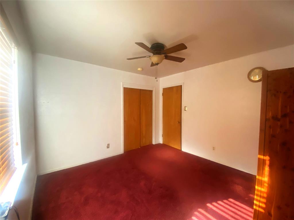 1136 E Five Mile Parkway Property Photo 16