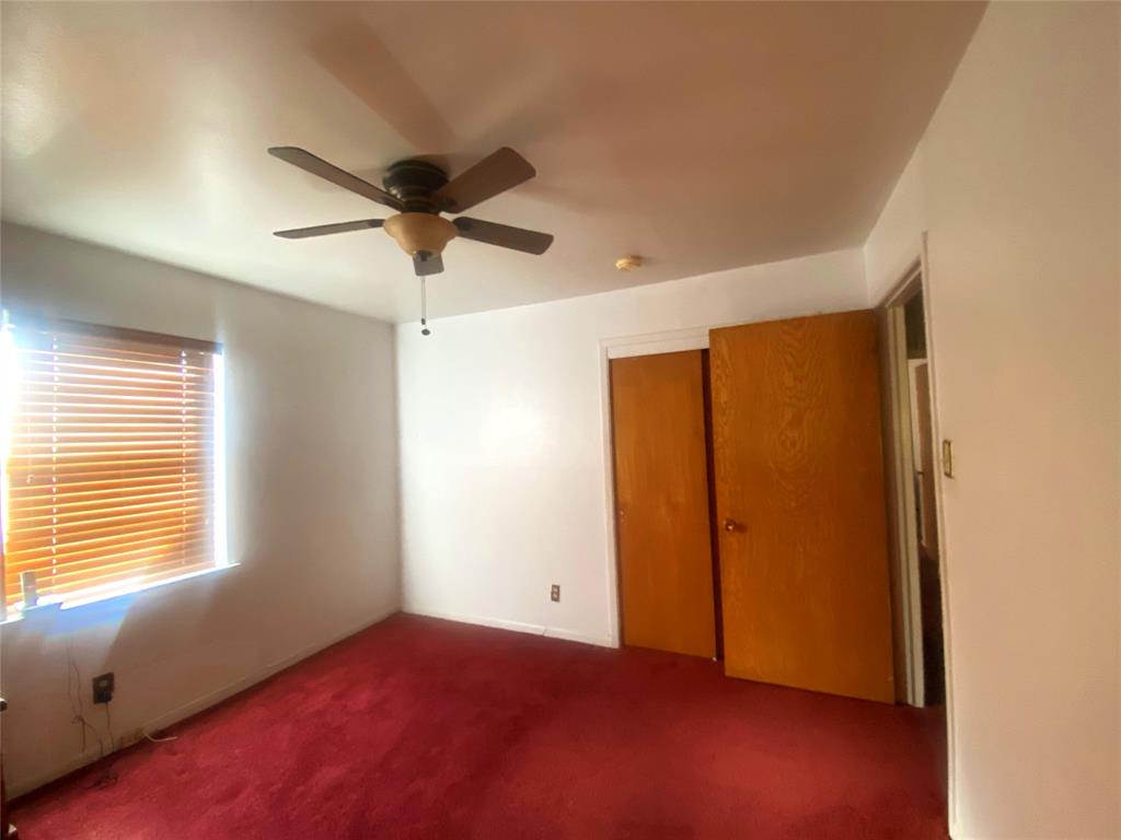1136 E Five Mile Parkway Property Photo 17