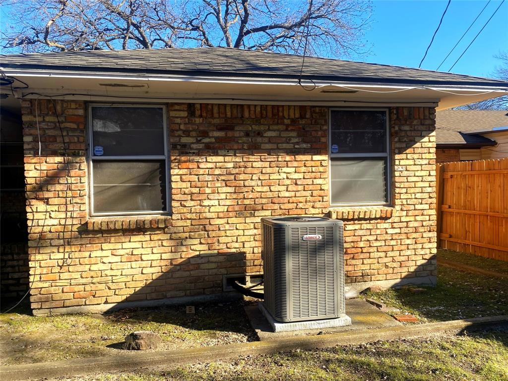 1136 E Five Mile Parkway Property Photo 25