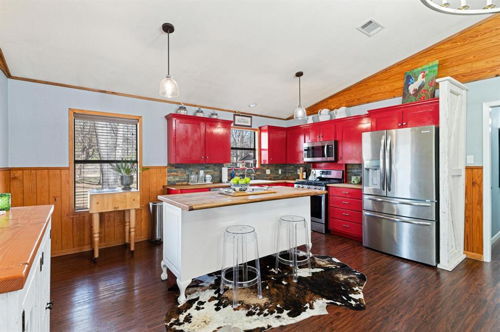 268 Coe Road Property Photo 12