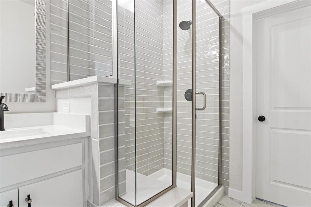 719 Tower Road Property Photo 21