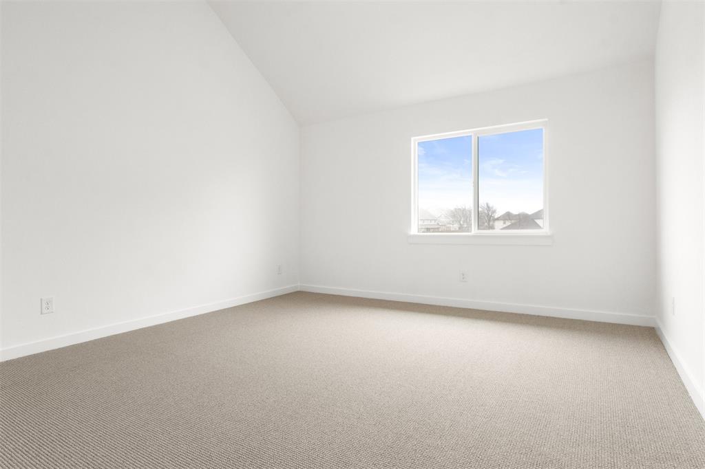 725 Tower Road Property Photo 21