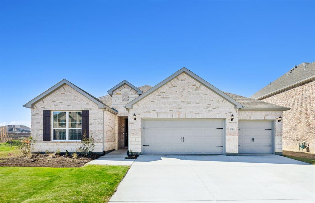 4328 Noble Lane Property Photo 1