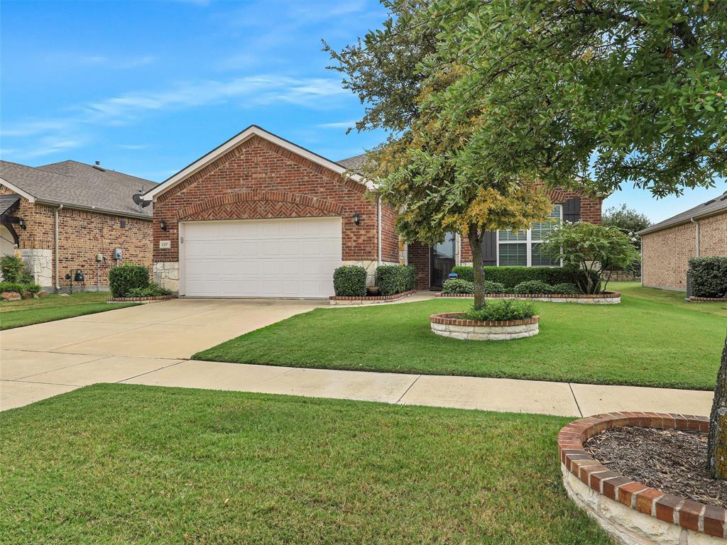 2337 Brookdale Drive Property Photo 3