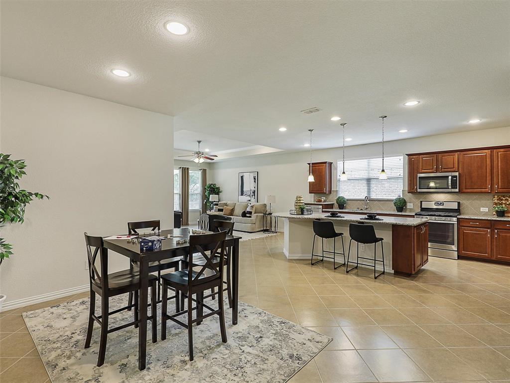 2337 Brookdale Drive Property Photo 10