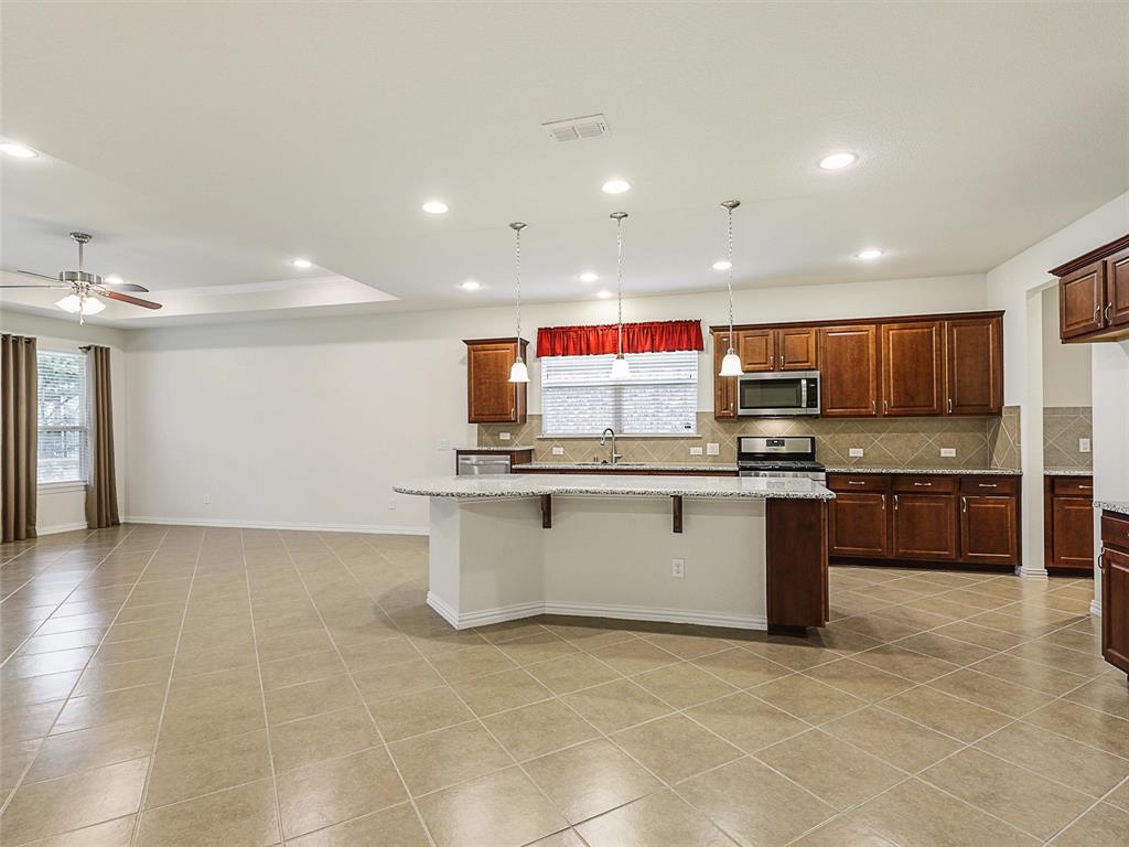 2337 Brookdale Drive Property Photo 14