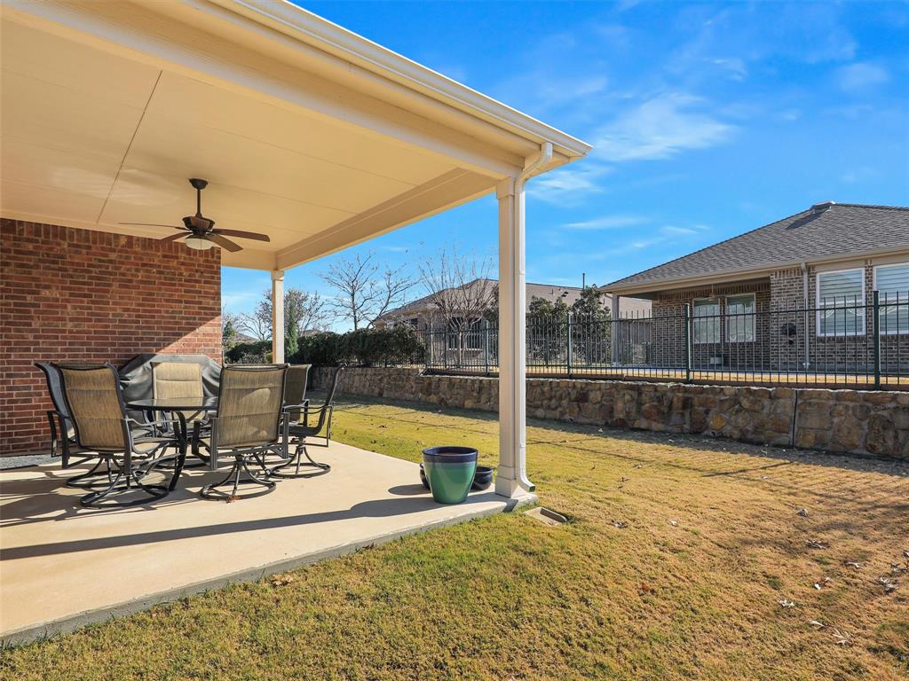 2337 Brookdale Drive Property Photo 22