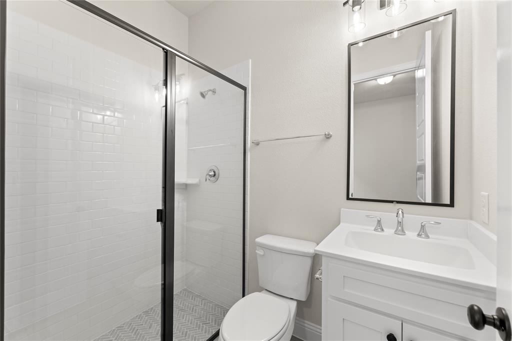 9813 Dahlia Boulevard Property Photo 10