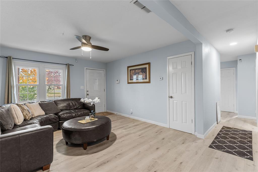 1714 Cimarron Trail Property Photo 7