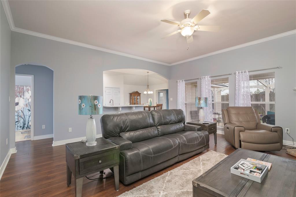 152 Clearbrooke Drive Property Photo 4