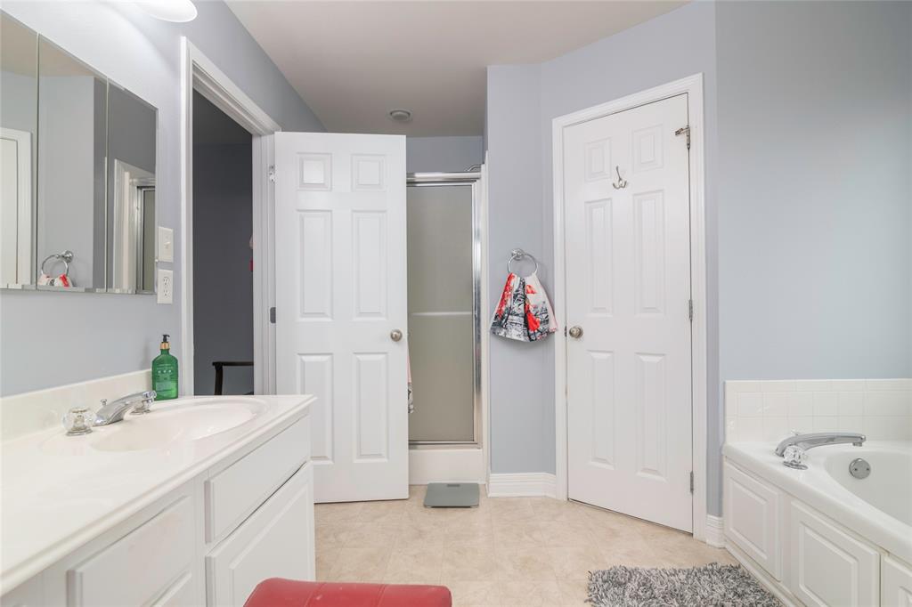 152 Clearbrooke Drive Property Photo 20