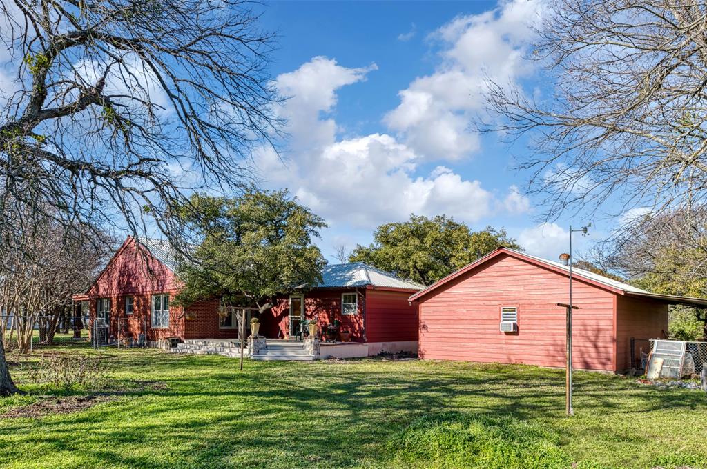 103 Live Oak Road Property Photo 8