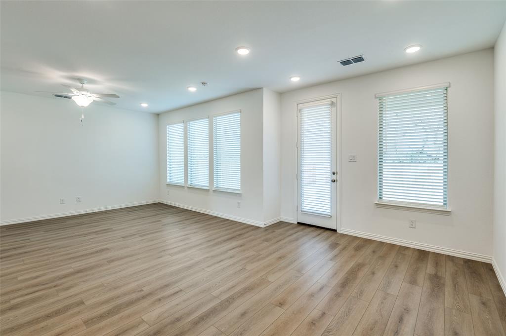 2205 Meadowlark Lane Property Photo 13