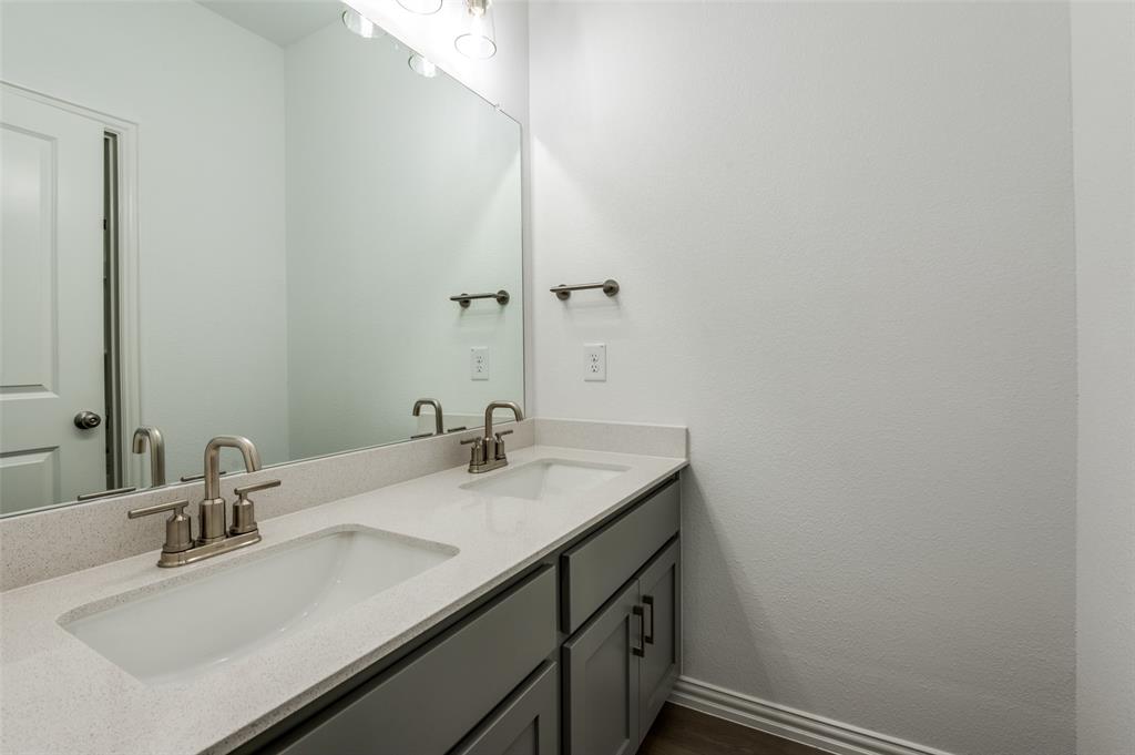 2205 Meadowlark Lane Property Photo 24
