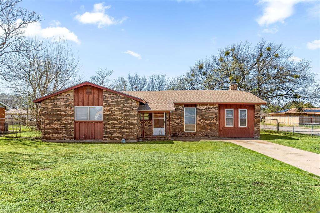 5010 Lakefront Drive Property Photo 1