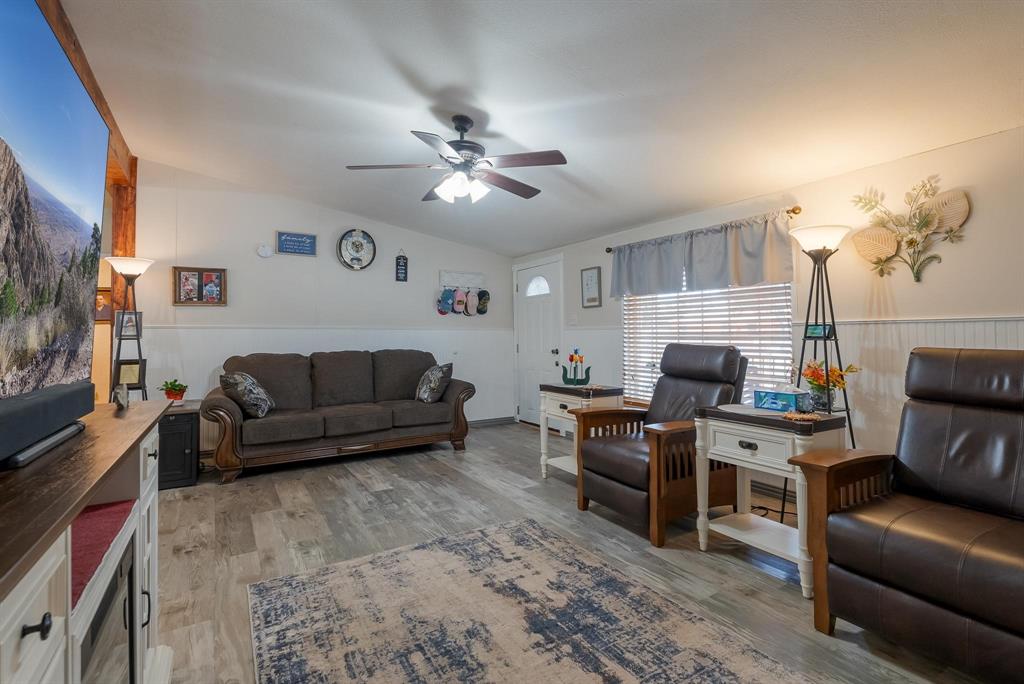 4394 Iroquois Drive Property Photo 11