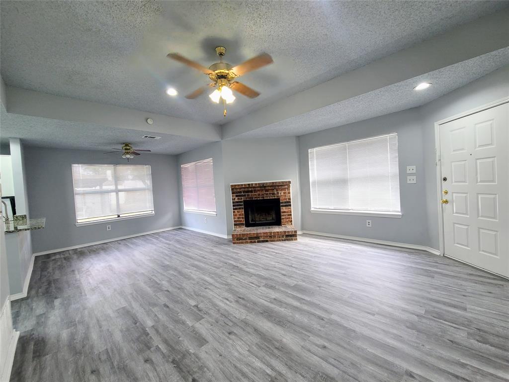 302 W Warrior Trail Property Photo