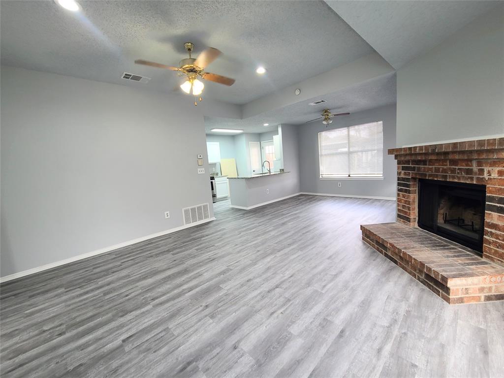 302 W Warrior Trail Property Photo 6