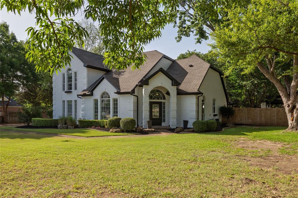 1613 Pheasant Lane Property Photo 1
