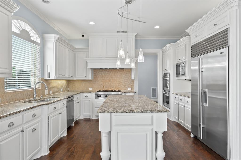 10918 Alta Vista Drive Property Photo 14