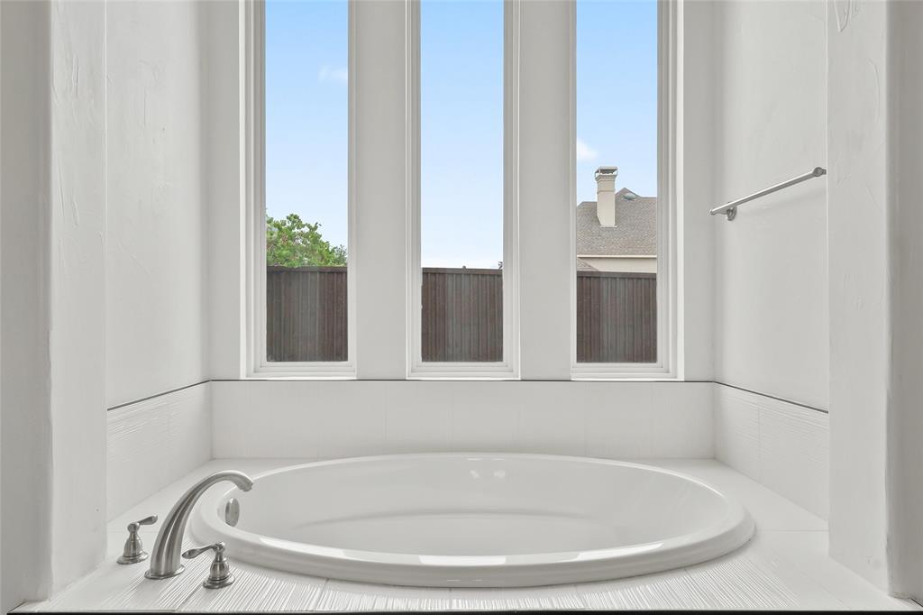10918 Alta Vista Drive Property Photo 21