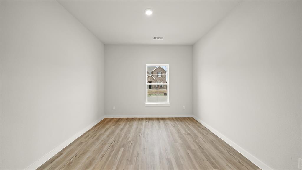 740 Vineyard Way Property Photo 8