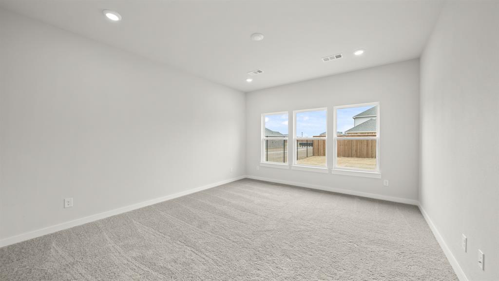 740 Vineyard Way Property Photo 10