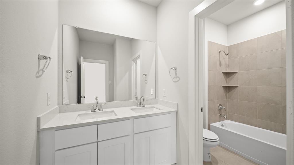 740 Vineyard Way Property Photo 14