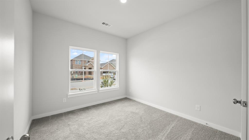 740 Vineyard Way Property Photo 15