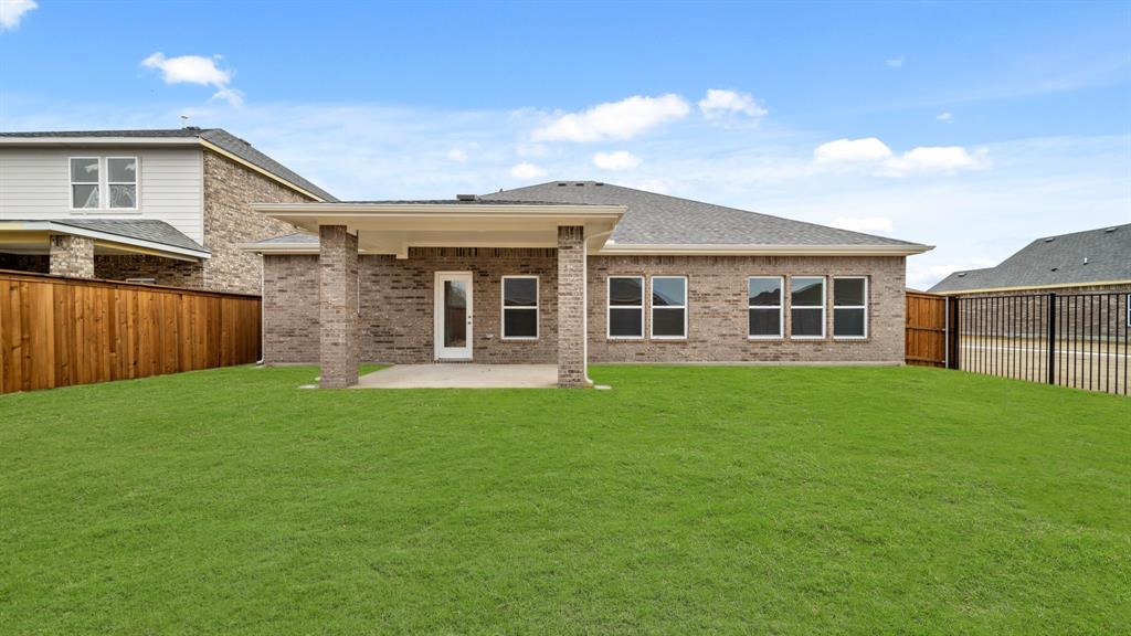 740 Vineyard Way Property Photo 20