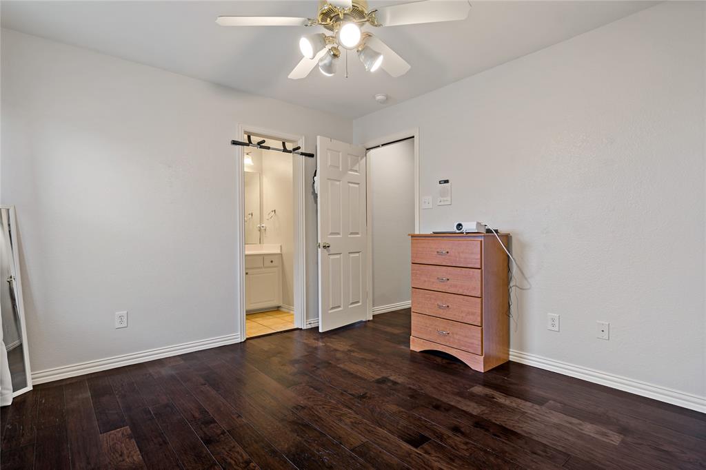 913 Royal Oaks Drive Property Photo 31