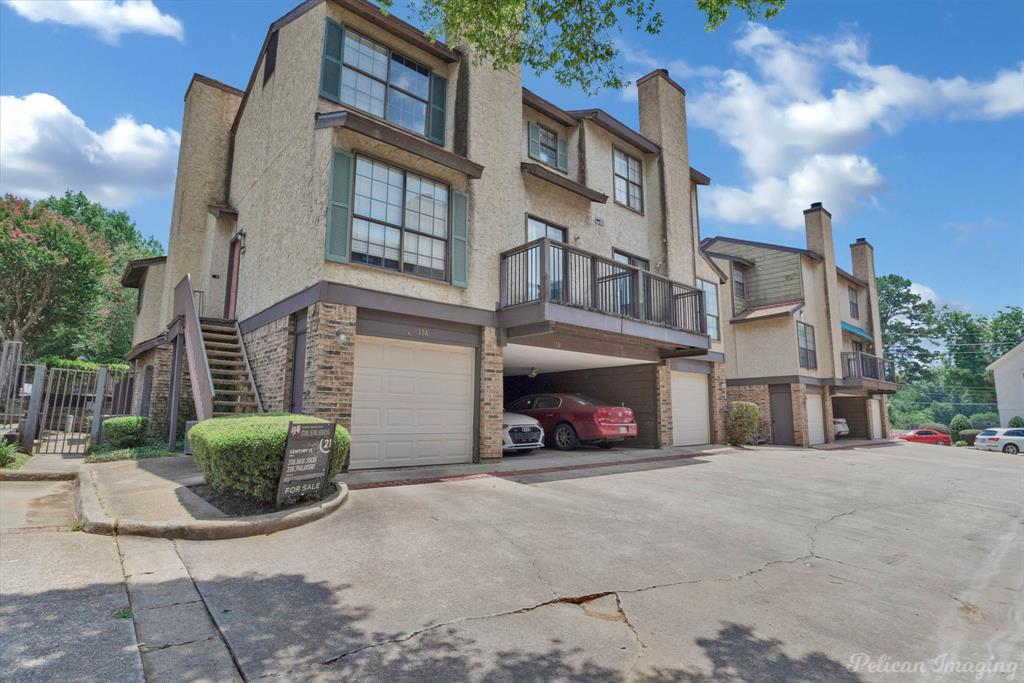 3100 Fairfield Avenue Property Photo