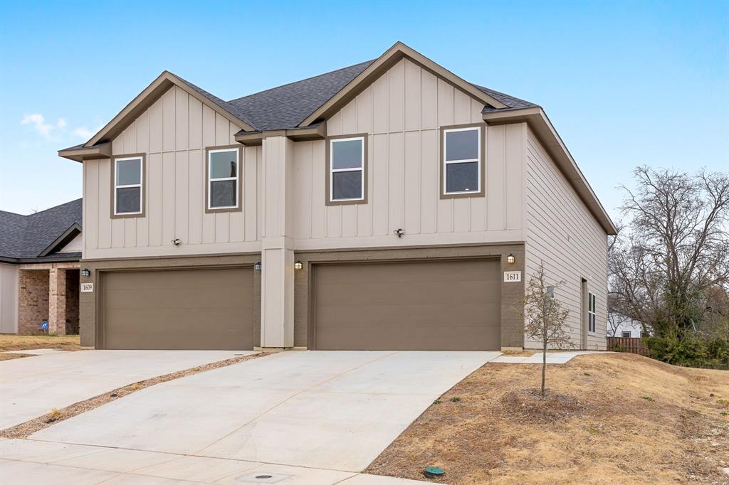 1611 Hudspeth Avenue Property Photo