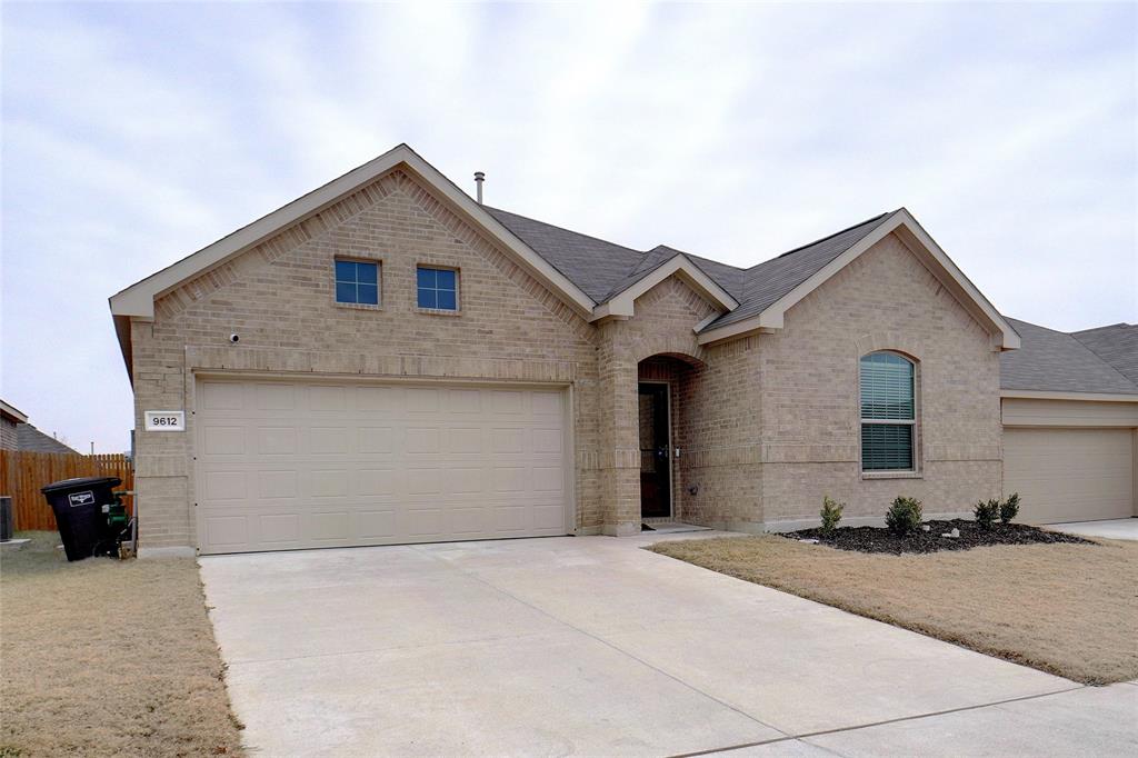 9612 Crawler Drive Property Photo 1