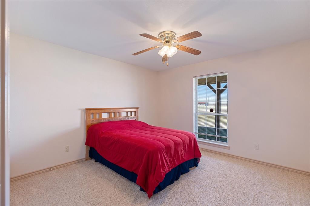 1310 County Road 3566 Property Photo 31