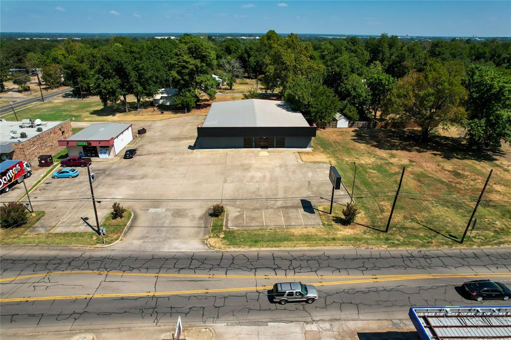 1828 Bonham Property Photo 2