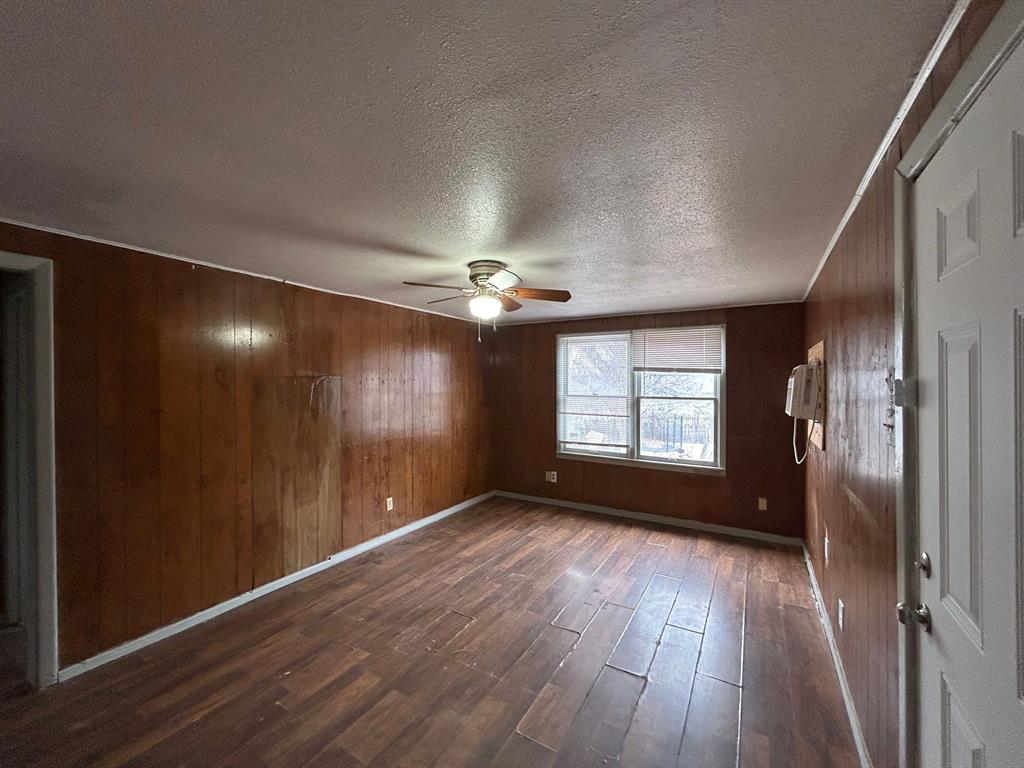 866 Beech Street Property Photo
