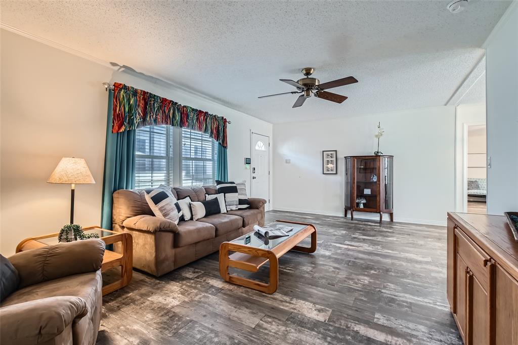 11061 Peninsula Lane Property Photo