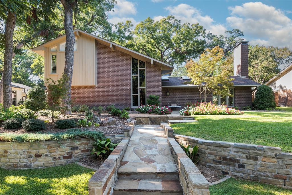 2413 W Prairie Creek Drive Property Photo