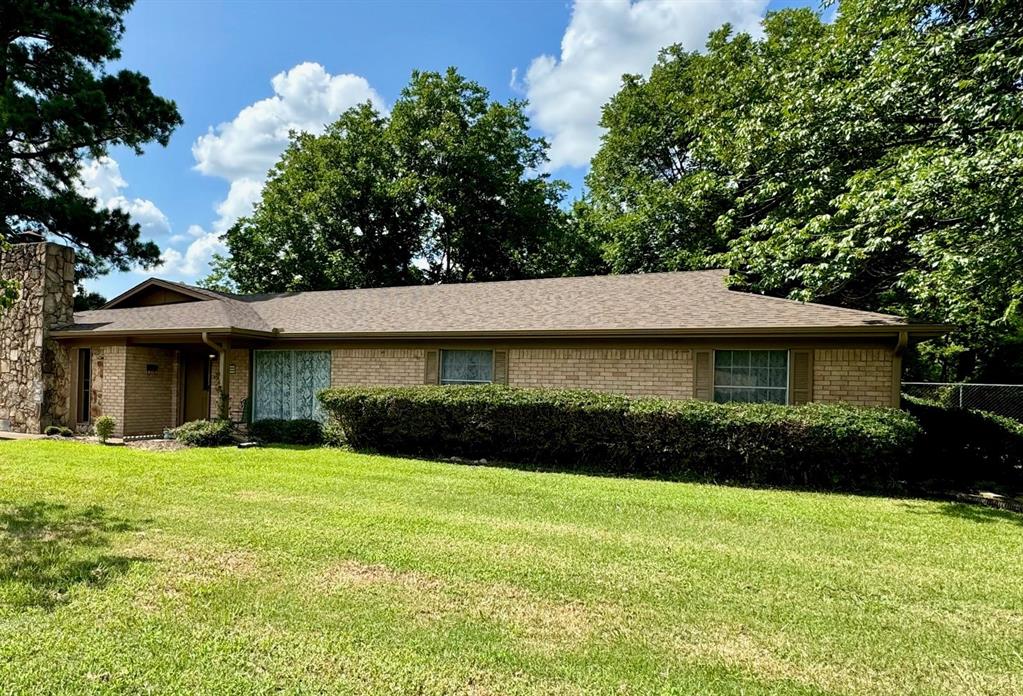 803 4th Street Property Photo