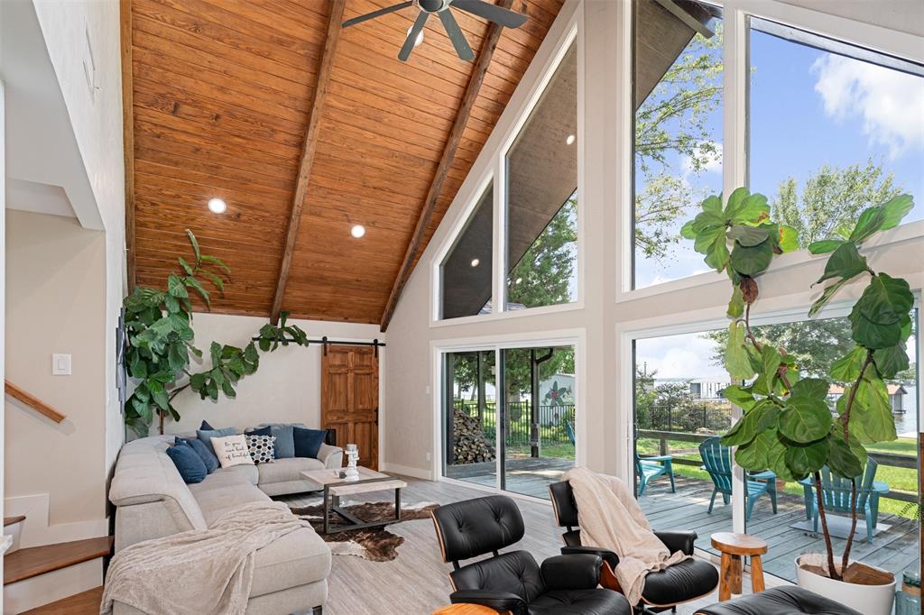 162 Lake Drive Property Photo