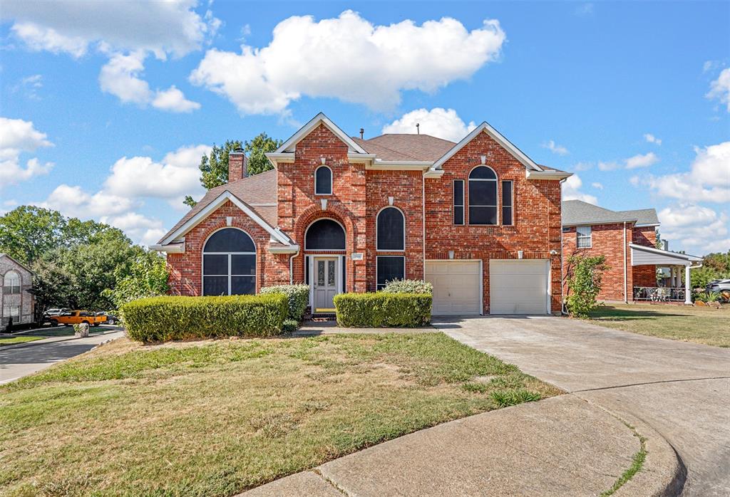 2944 Newport Drive Property Photo 1