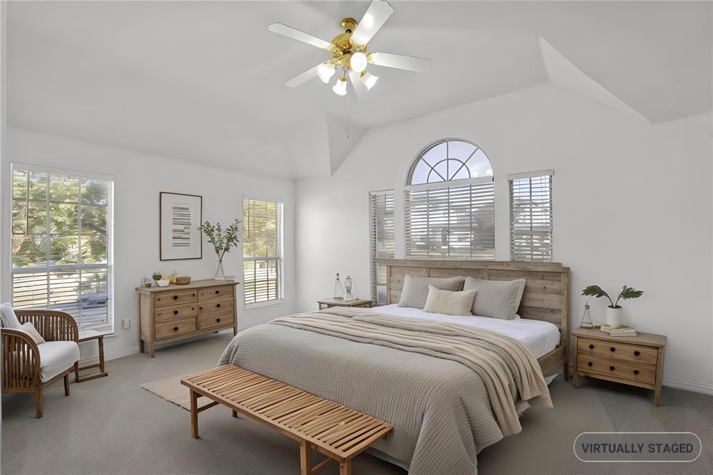 2944 Newport Drive Property Photo 4