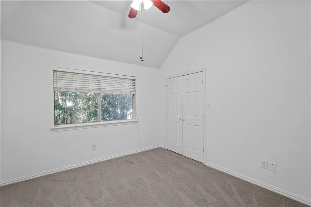 2944 Newport Drive Property Photo 20