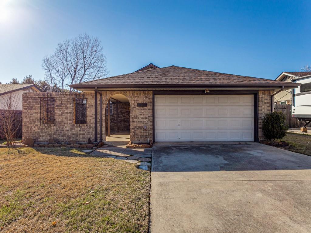 607 Parker Drive Property Photo